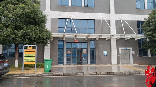 中南制藥機械廠成功交付電子數(shù)粒機至湖南善爾保健食品有限公司，并順利完成現(xiàn)場指導培訓調(diào)試